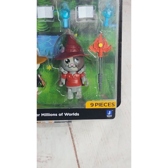 Wizard Cats 9-Piece Interchangeable Figurines Roblox Set with Exclusive Virtual - Picture 4 of 12